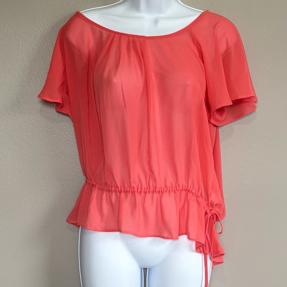 😎Forever 21 Sheer Short Sleeve Blouse Coral Pink Butterfly Sleeves Womens Medium - Picture 1 of 6